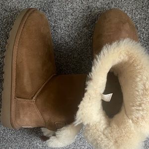 Ugg Boot Mini with Bailey Bow
